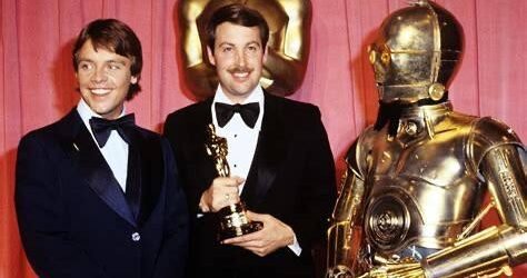 Hai presente il suono dei blaster di Star Wars? È nato su una torre radio!